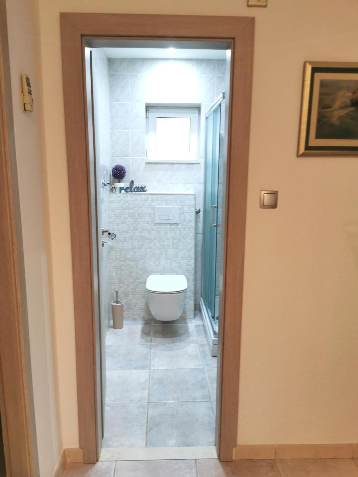 Apartments Fani Bol Cameră foto