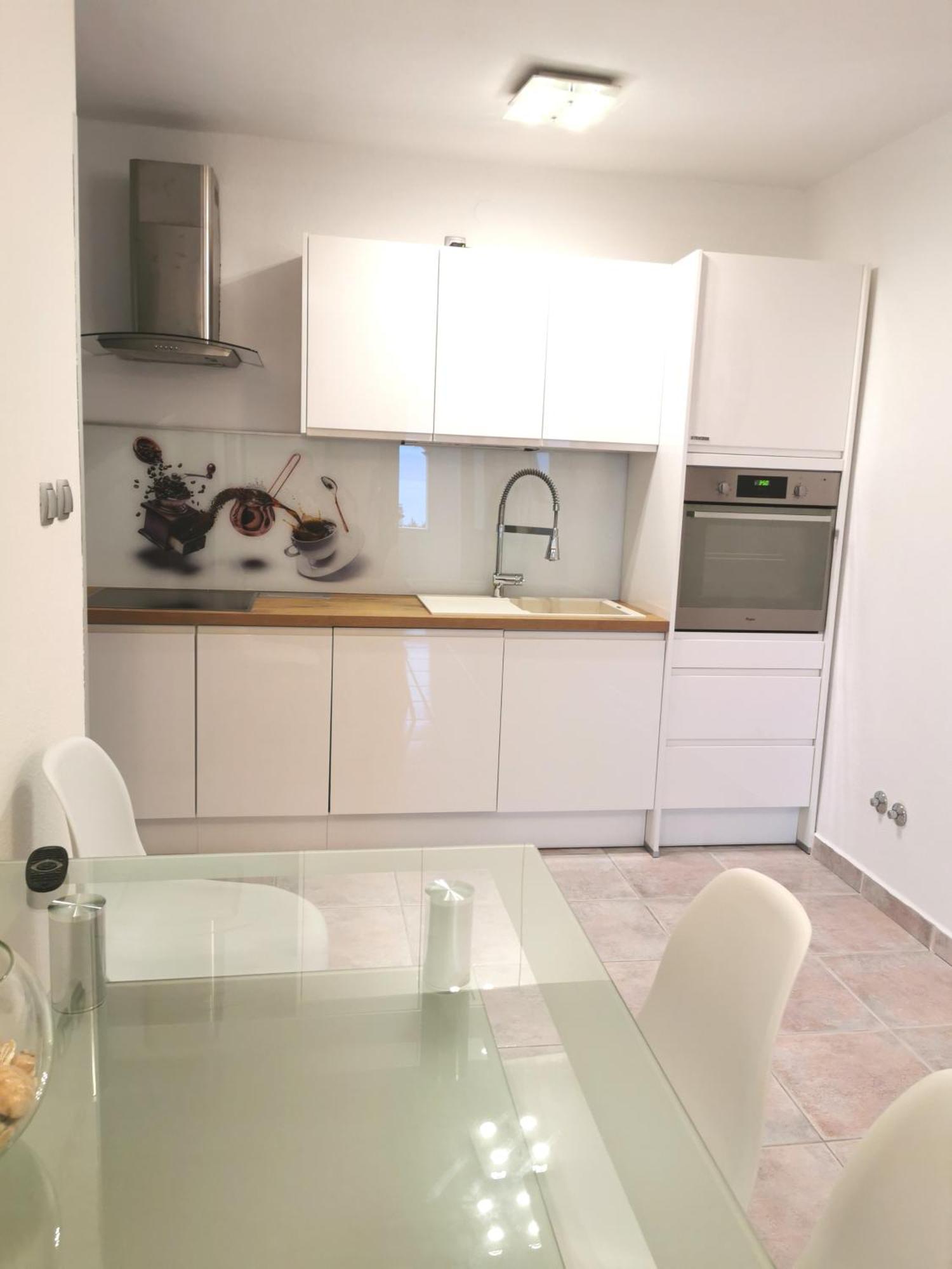 Apartments Fani Bol Cameră foto